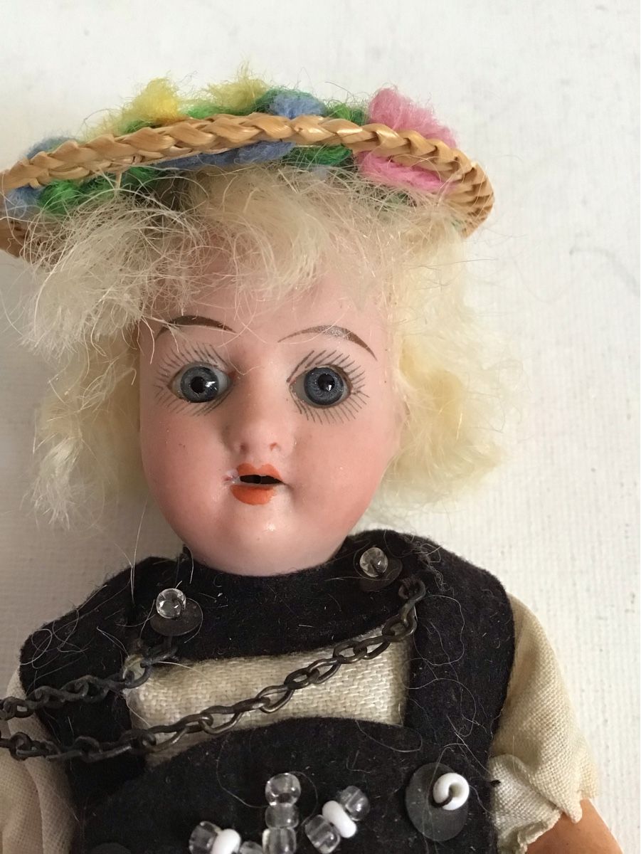 Bambole: Antike Puppenstuben Puppe – Usato da St. Gallen venduto da Goldlilly