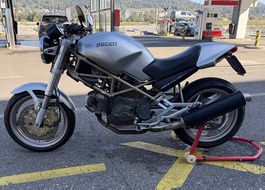 Ducati Monster 600