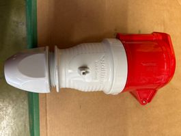 Steckdose Walther Typ 330 32A 400V gebraucht rot 5-polig