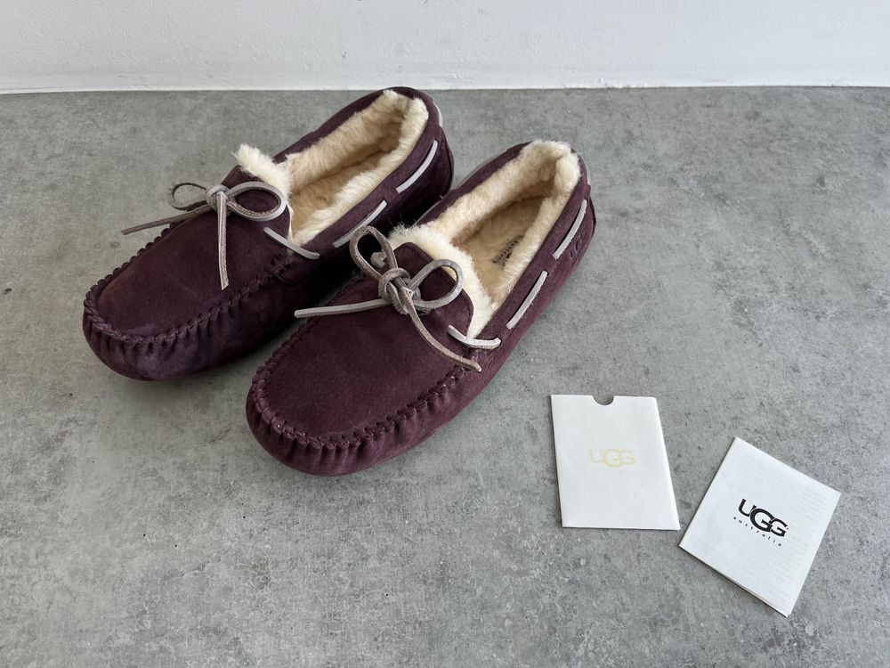 UGG Dakota Slipper aubergine Gr 37 wie NEU NP 125 (Neuf (Voir