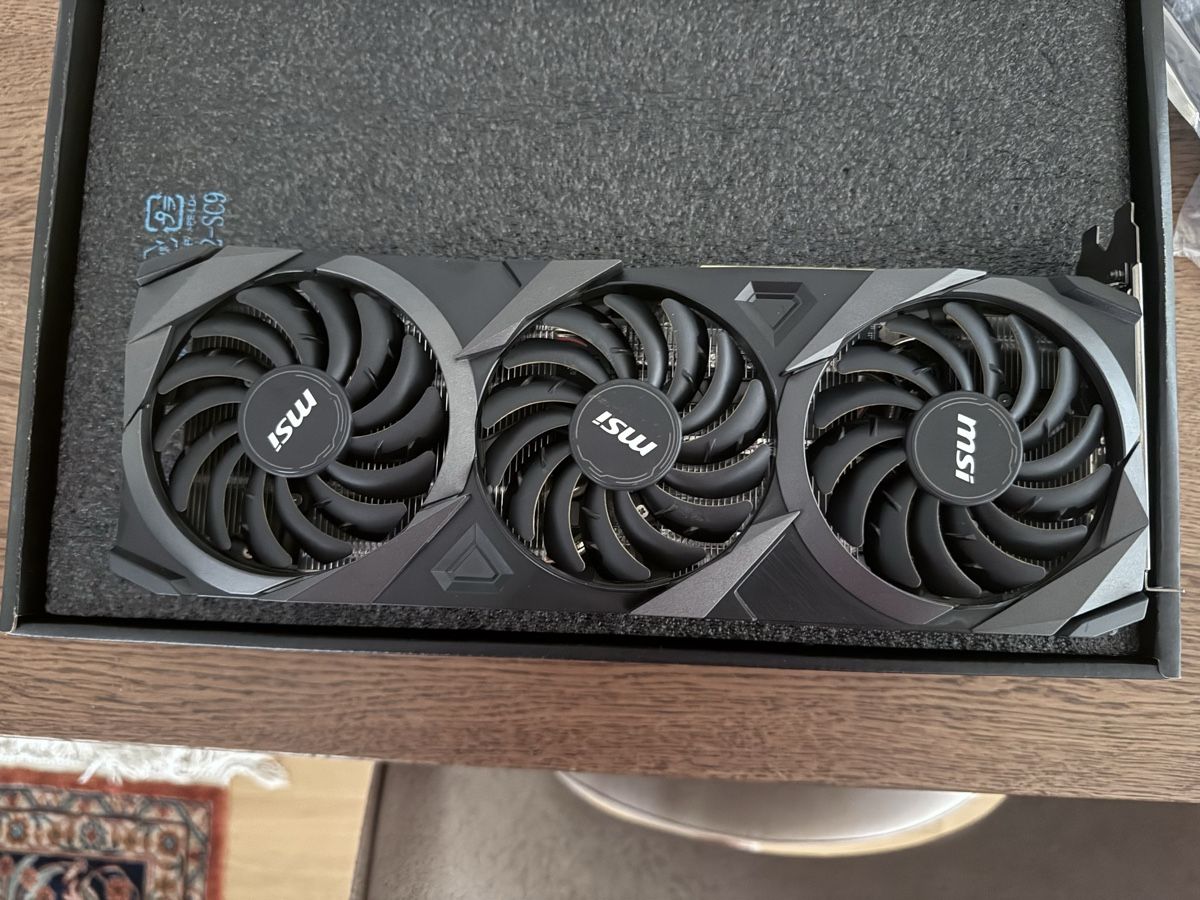 MSI Schede grafiche: MSI GeForce RTX 3070 Ventus 3X OC Edition – Usato da Zürich venduto da BB2015 3