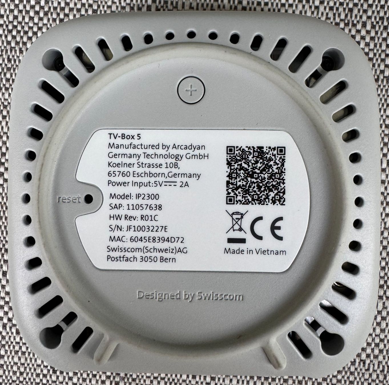 Swisscom Modem & Router: Swisscom Internet-Box 2 und TV-Box 5 – Usato da Basel venduto da Corcom66 2