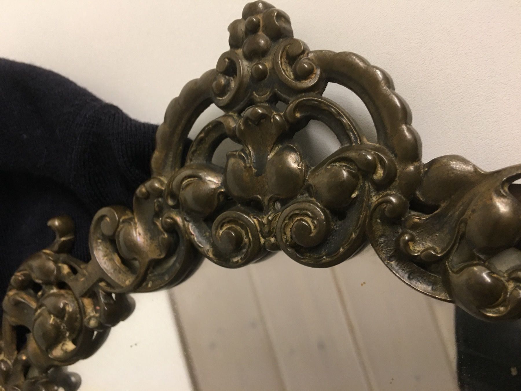 Miroirs: Spiegel Antik Bronze Einzelstück – Neuf (Voir description) à Kaiseraugst par Fingerring 8
