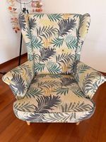 Magnifique canapé 2 places, avec pouf et un fauteuil Ikea !