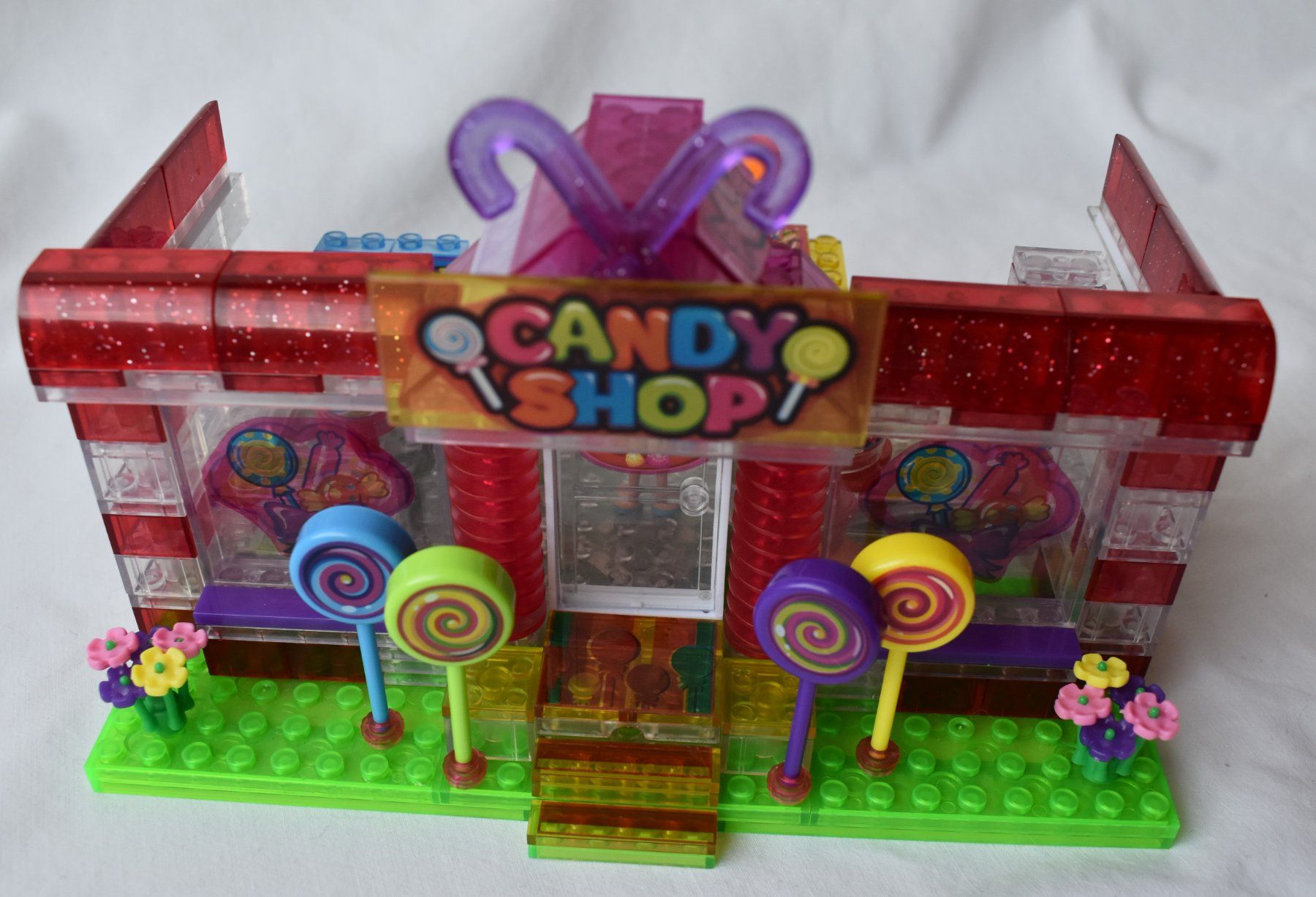 Lego Giocattoli: Lego Friends Liteup candy shop – Usato da Luthern venduto da Babyorange1 1