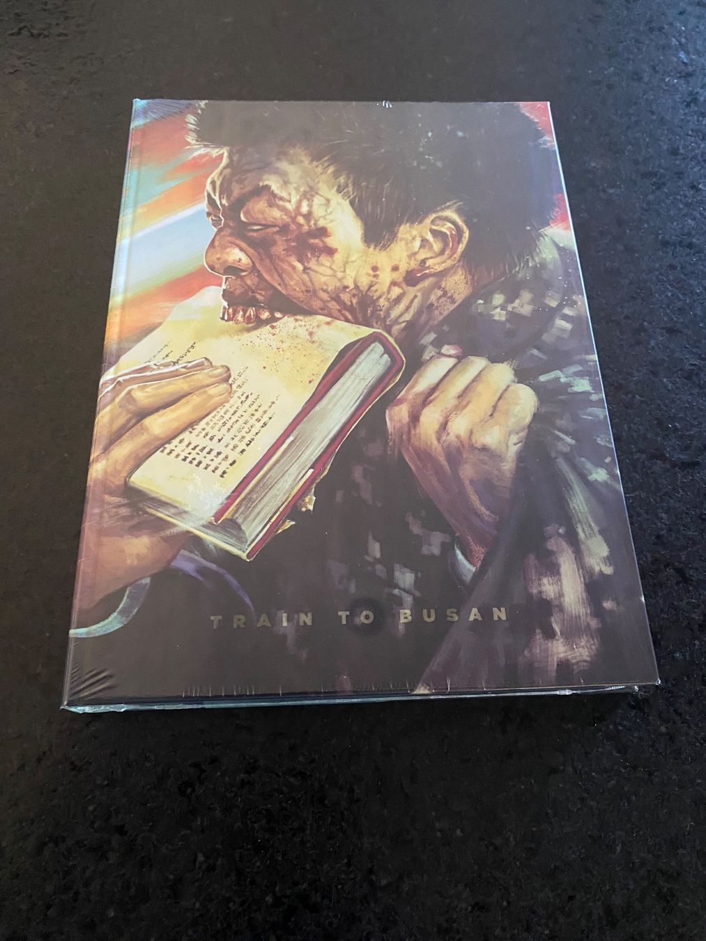 Tutti i DVDs: Train to Busan Mediabook Blu-ray OVP – Nuovo e nell'imballaggio originale da Schmitten FR venduto da FilmRarities