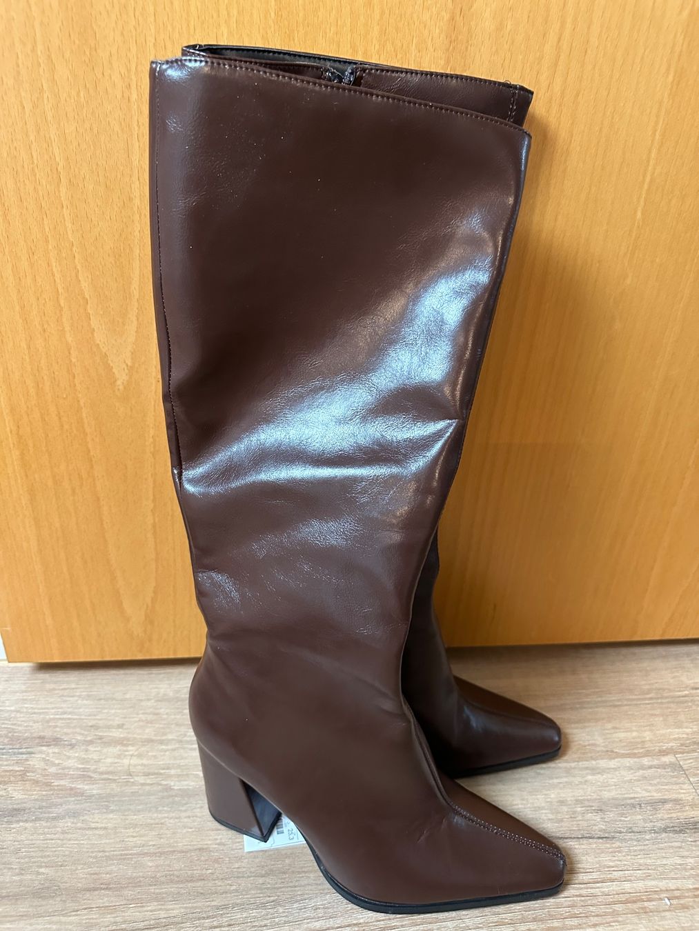 Stradivarius Scarpe da uomo: Bershka Stiefel – Nuovo (secondo la descrizione) da Embrach venduto da lau_kv5d