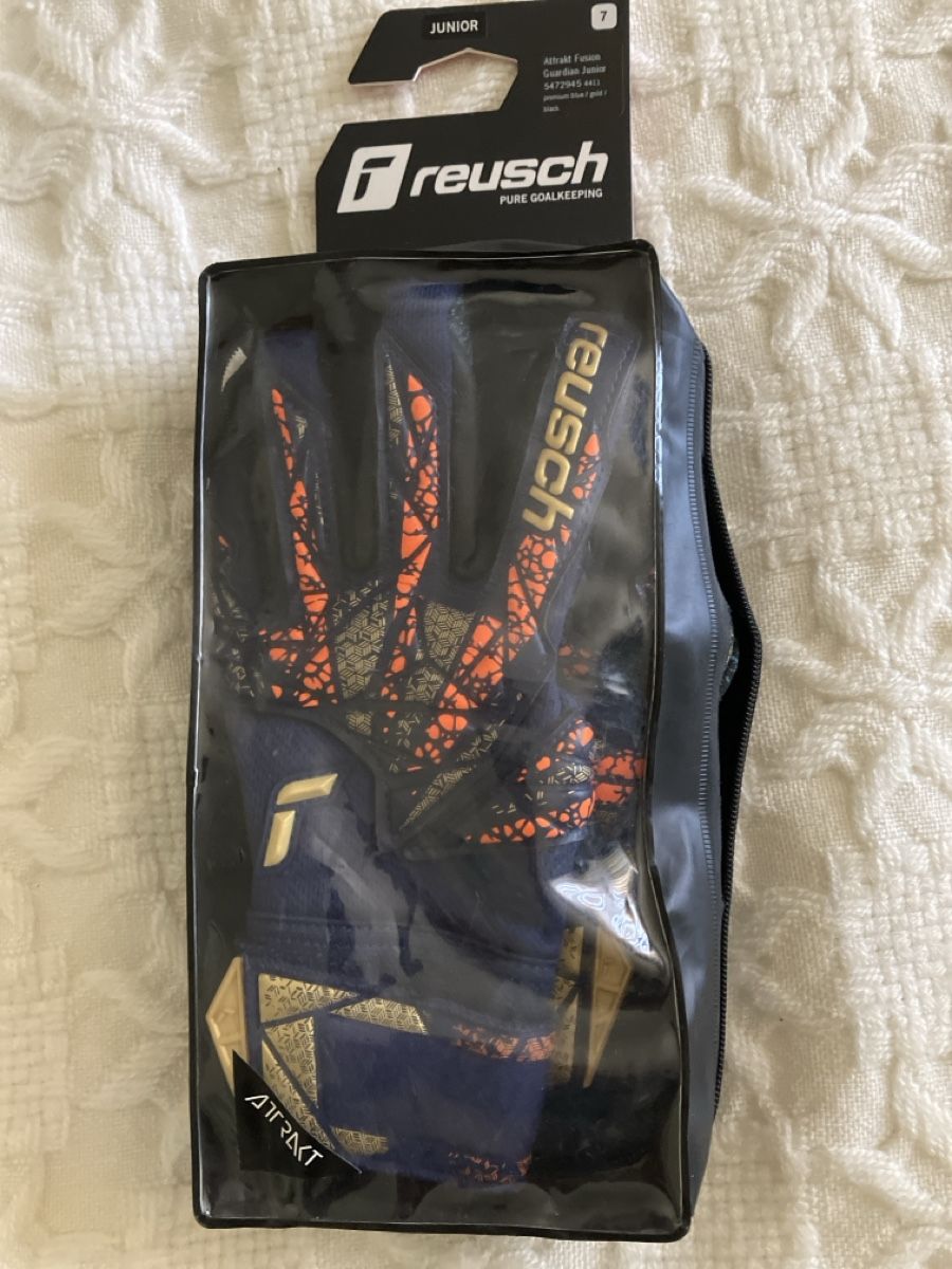 Gants: Reusch Junior Goalihandschuhe Grösse 7 – D'occasion à zürich par Eftichia