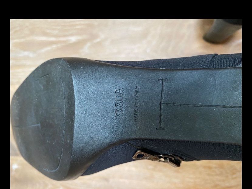 Prada Scarpe da donna: PRADA black booties , EUR39 – Usato da Zürich venduto da gabbergabber 1