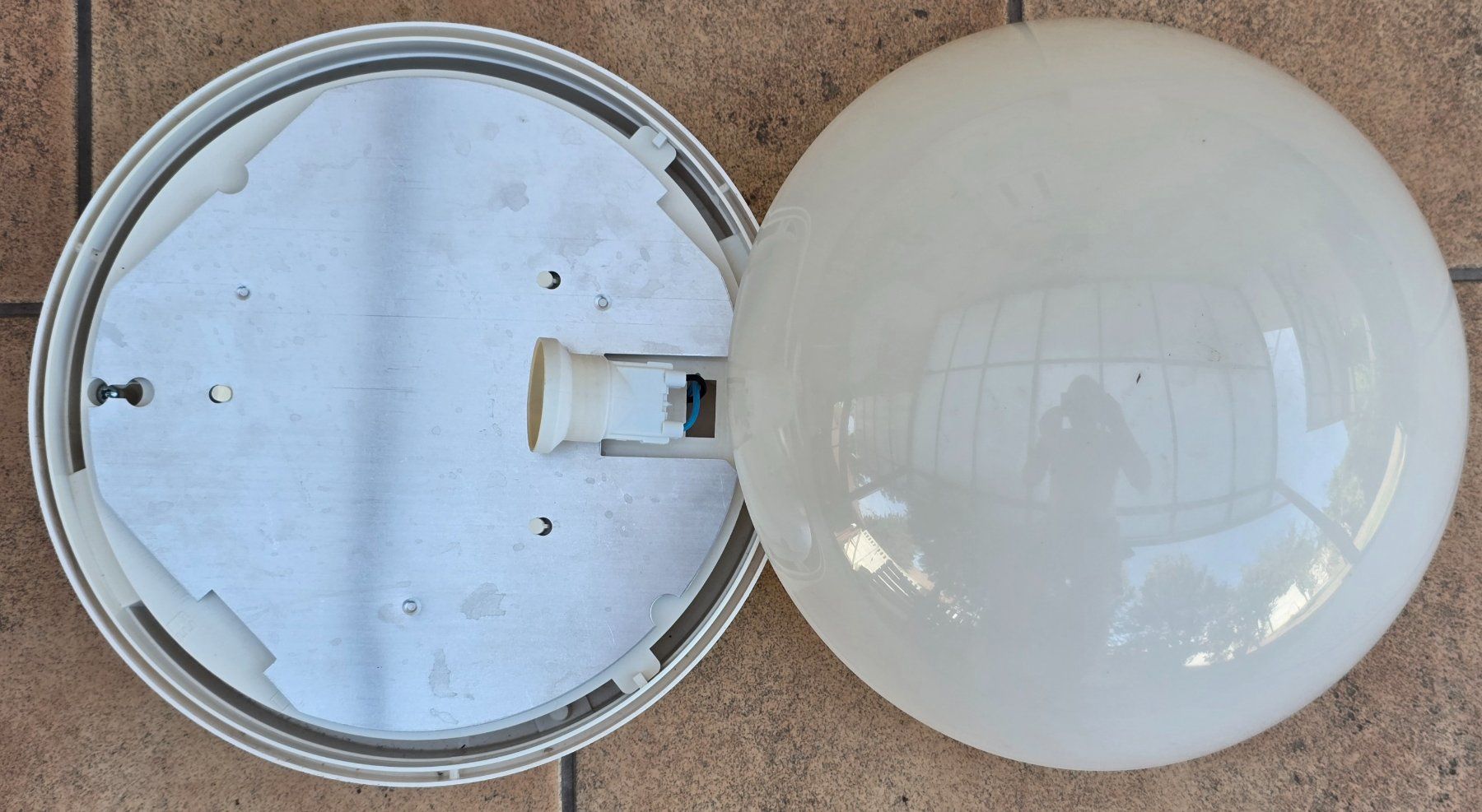 Lampadari & plafoniere: Deckenlampe Kunststoff weiss E27 Fassung – Usato da Zürich venduto da businessman80