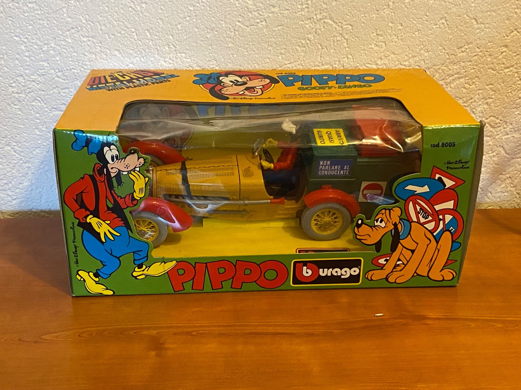 Bugatti Modellautos: Burago  Bugatti Pippo Goofy / Dingo 1/18 – Gebraucht aus Bonfol von zagato43e 5