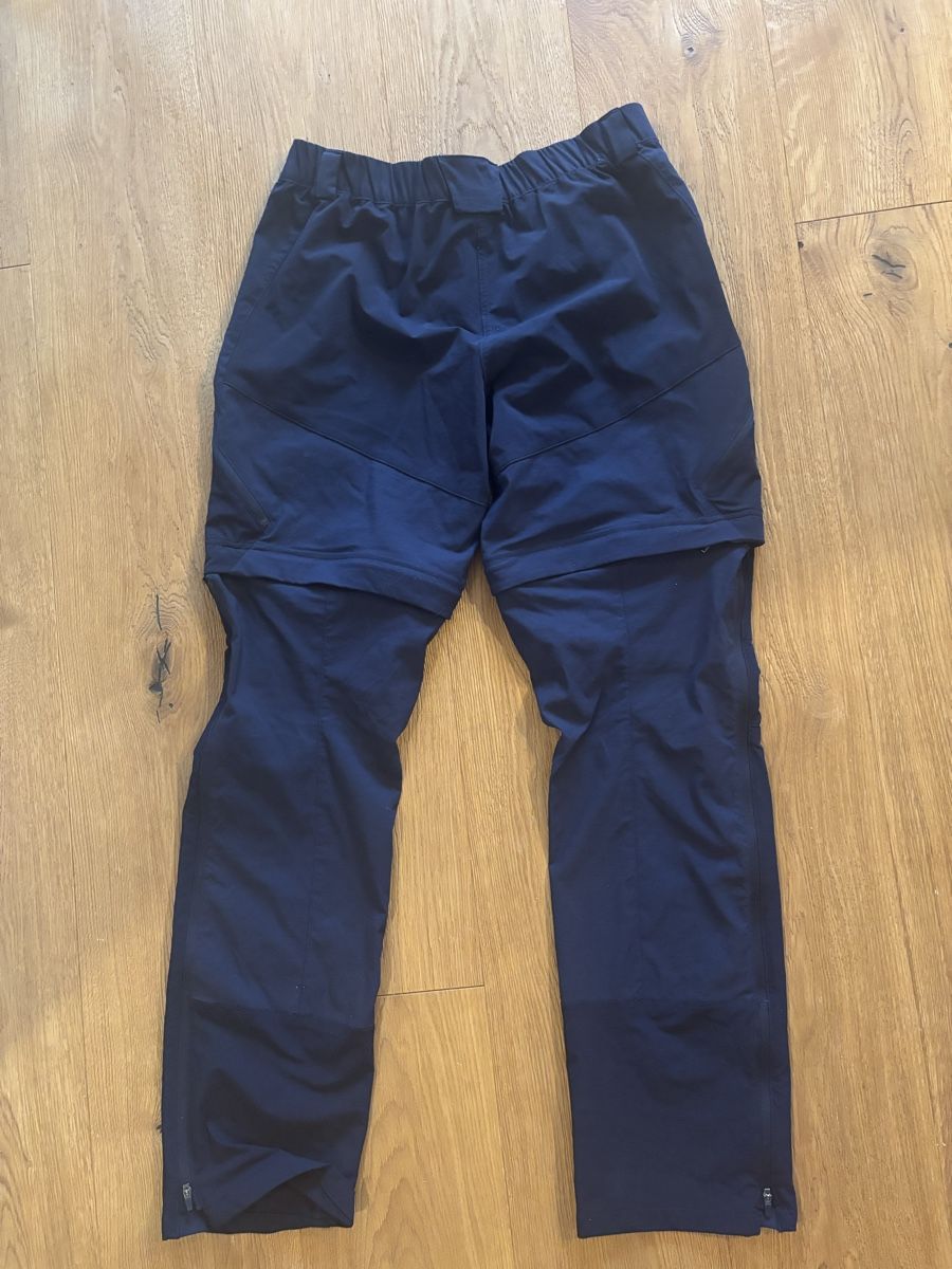 Decathlon Pantaloni: Wanderhose mit Zip M Quechua – Usato da Biel-Benken BL venduto da frauvomfluss 1