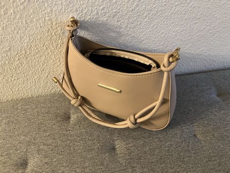 Kleine kompakte Handtasche
