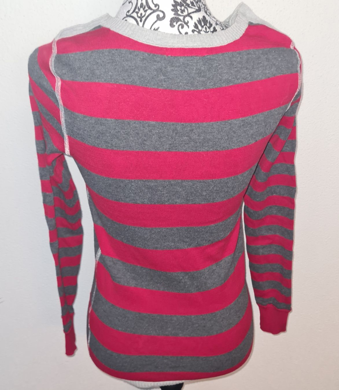 Tommy Hilfiger Maglioni & Felpe: Tommy Hilfiger damen Pullover gr.Xs – Usato da Nebikon venduto da Draga25 2