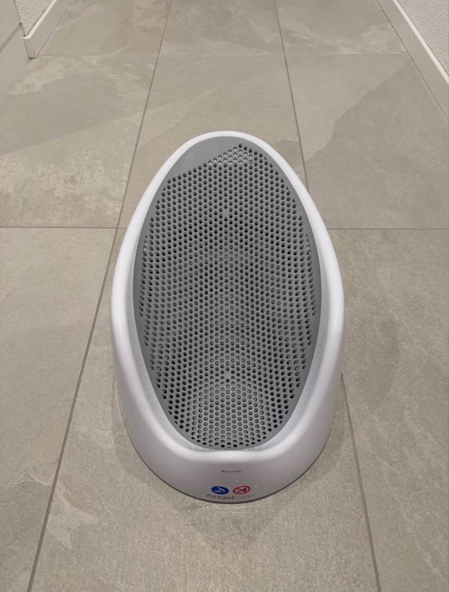Vasche da bagno: Siège de bain Angelcare gris claire   – Usato da Biel/Bienne venduto da Gualtieri_10