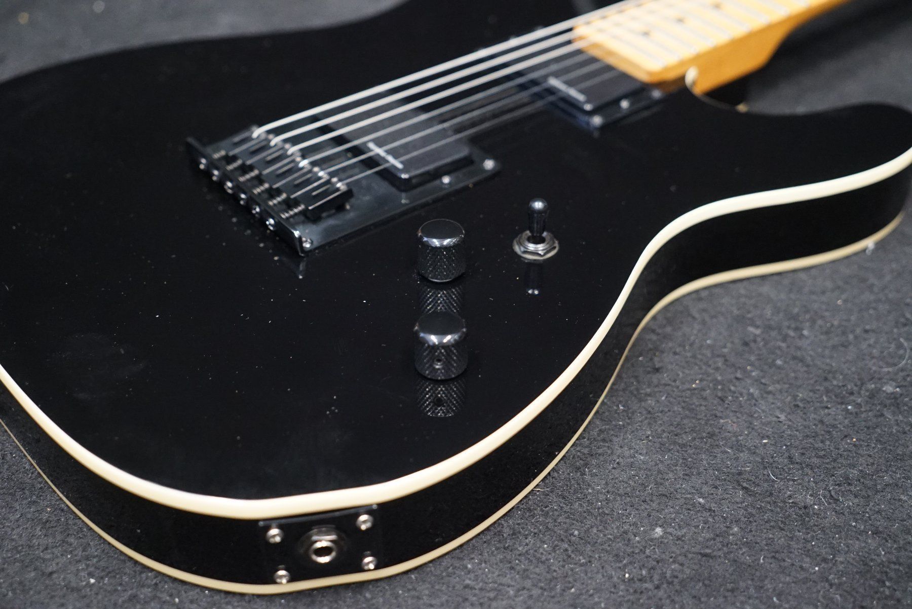Schecter Musikinstrumente: SCHECTER E-Gitarre, Vintage PT, Gloss Black – Gebraucht aus Köniz von cone_cry 3