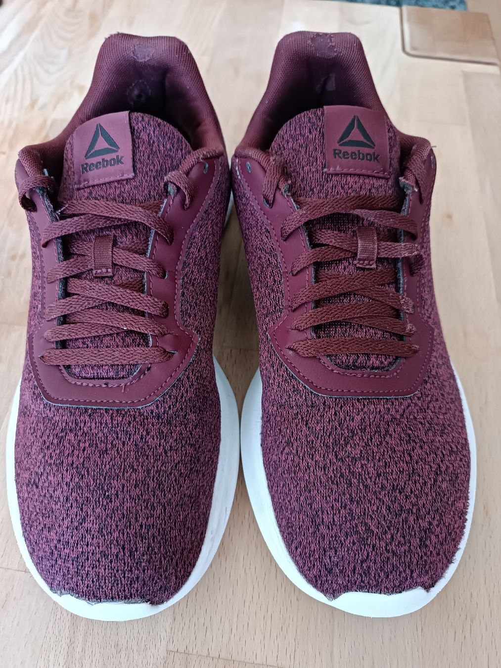 Reebok Scarpe da uomo: Reebok Sneaker Paket Gr 42 – Usato da Binz venduto da julijuli 1