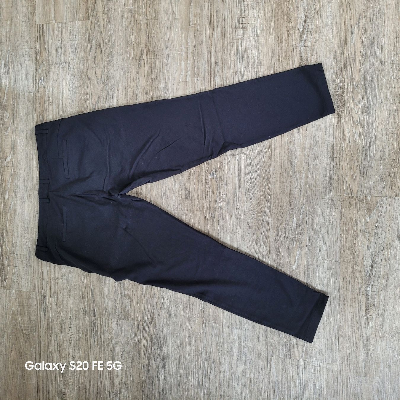 Pantaloni: schwarze Stoffhose 42 – Usato da Niederbuchsiten venduto da klengyel 3