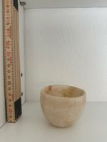 Kleine Alabaster-Schale / Teelichthalter – handgearbeitet