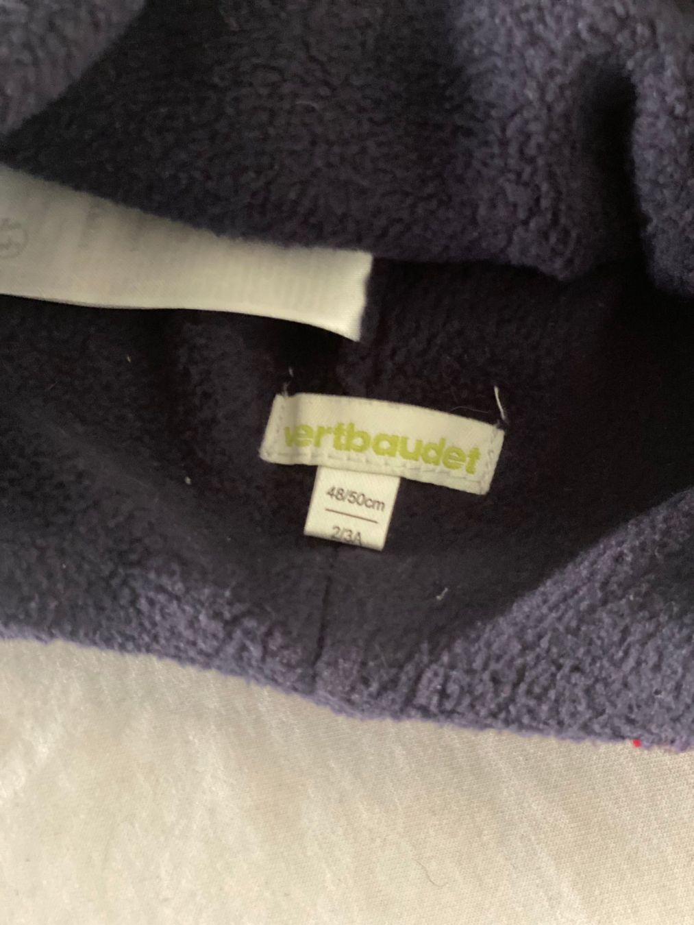 Altro abbigliamento per bambino: verbaudet Kindermütze Grösse 48/50 – Usato da Allenwinden venduto da Obalu 1