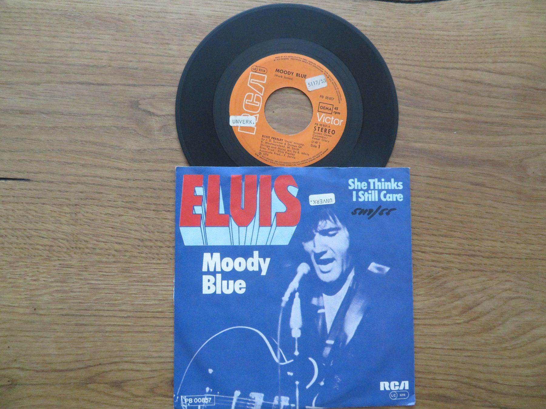 Dischi in vinile: Elvis Presley - Moody Blue Single – Nuovo (secondo la descrizione) da Zürich venduto da max_cp5f