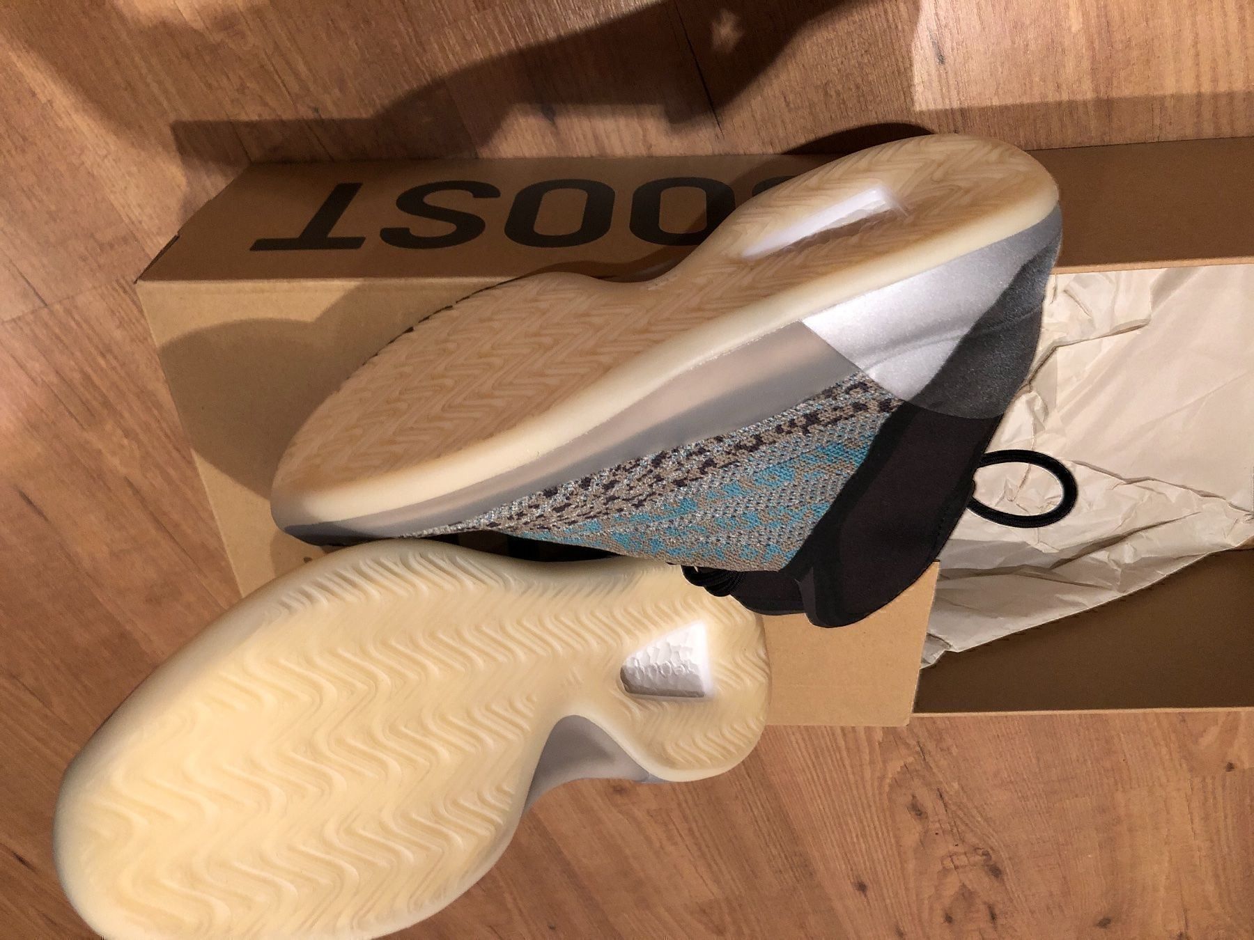 Adidas Scarpe da uomo: Yeezy QNTM Teal Blue – Nuovo e nell'imballaggio originale da Walkringen venduto da buetzu08 2