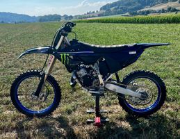 Yamaha YZ 125 Monster Edition 2023 - 35 BH - Top Zustand