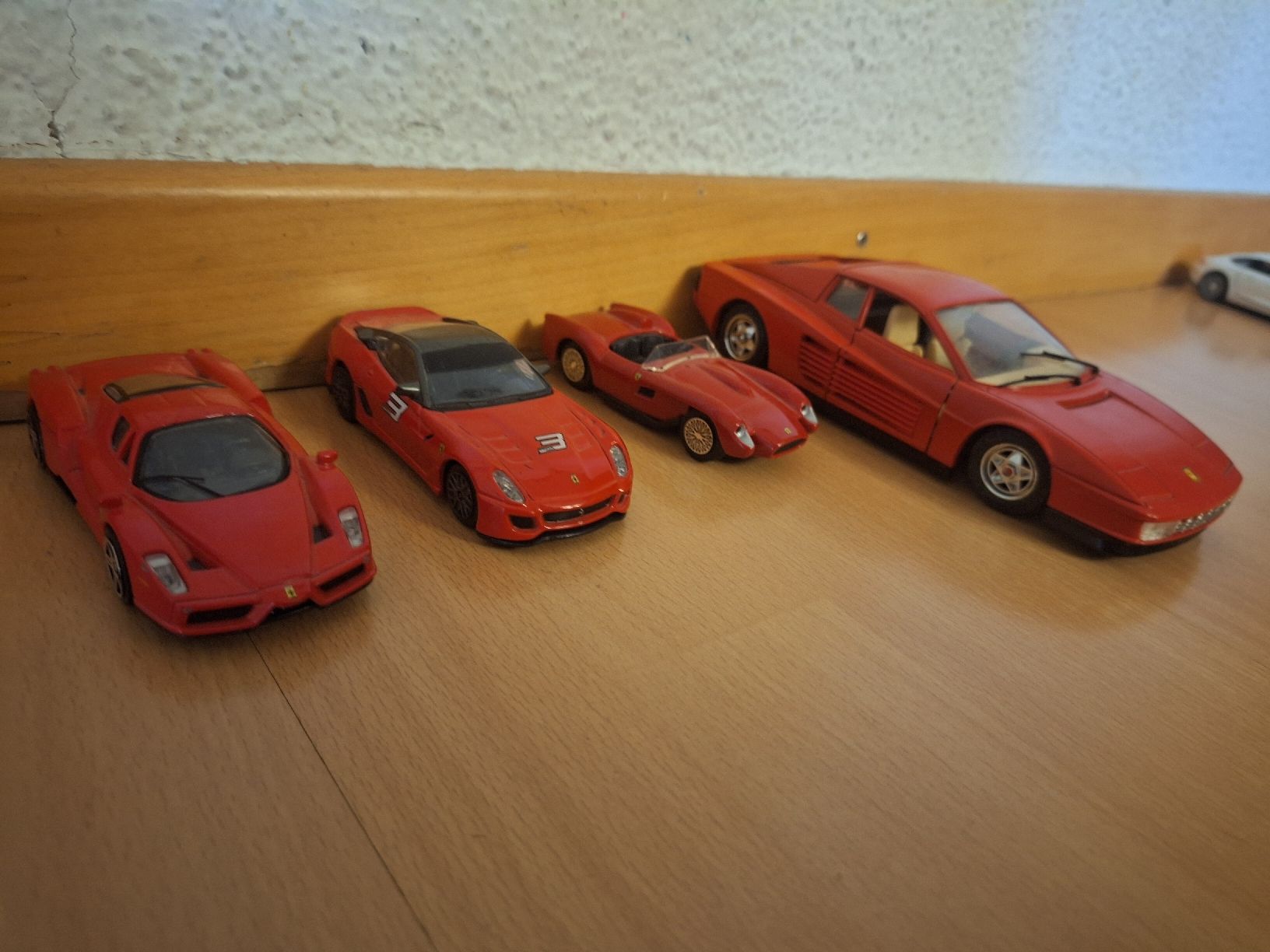 Ferrari Modellini d'auto: 8x Modellautos Ab nur 1Fr!!! – Usato da Grüt (Gossau ZH) venduto da wisdomio7 1