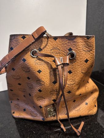 Handtasche / Beuteltasche braun