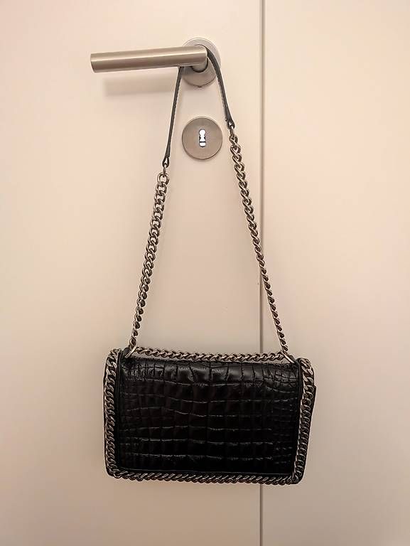 Zara Borse da donna: Echtleder Tasche mit Krokoprägung – Usato da Dübendorf venduto da gar_5yv6 1