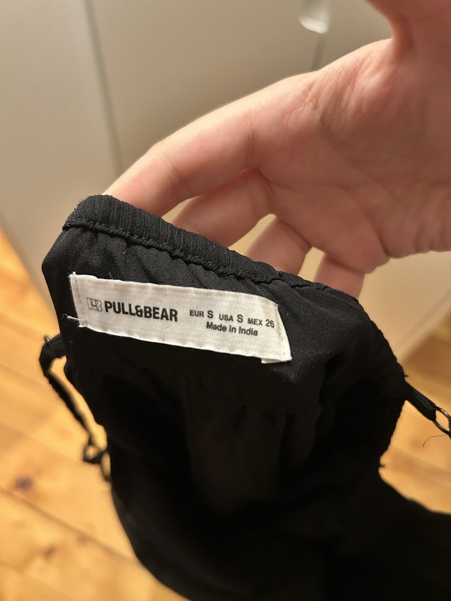 Pull&Bear Robes: Kleid von Pull & Bear – Neuf (Voir description) à Basel par ala_7nd2 1