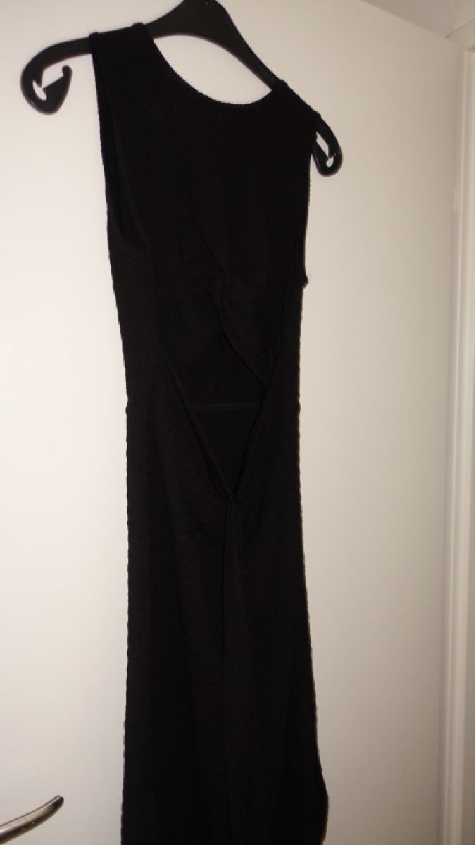 Robes: Langes Kleid schwarz – Neuf (Voir description) à Biel/Bienne par Peeeep10 1