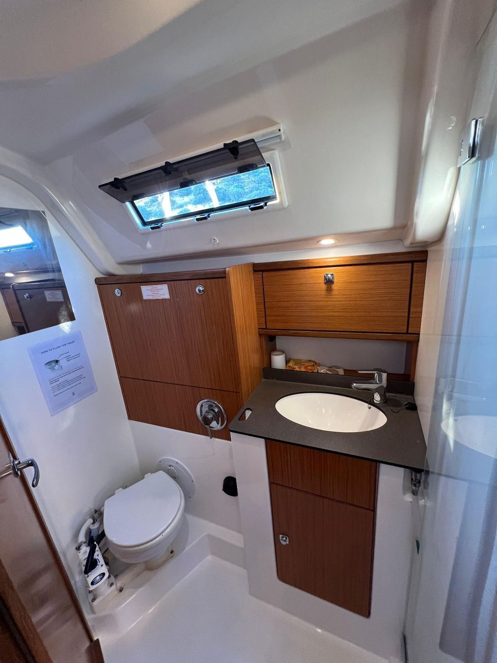 Bavaria Barche: Bavaria 51 Cruiser 2014, mit kompletten Refit 2025 – Usato da Menziken venduto da Rseppi 6