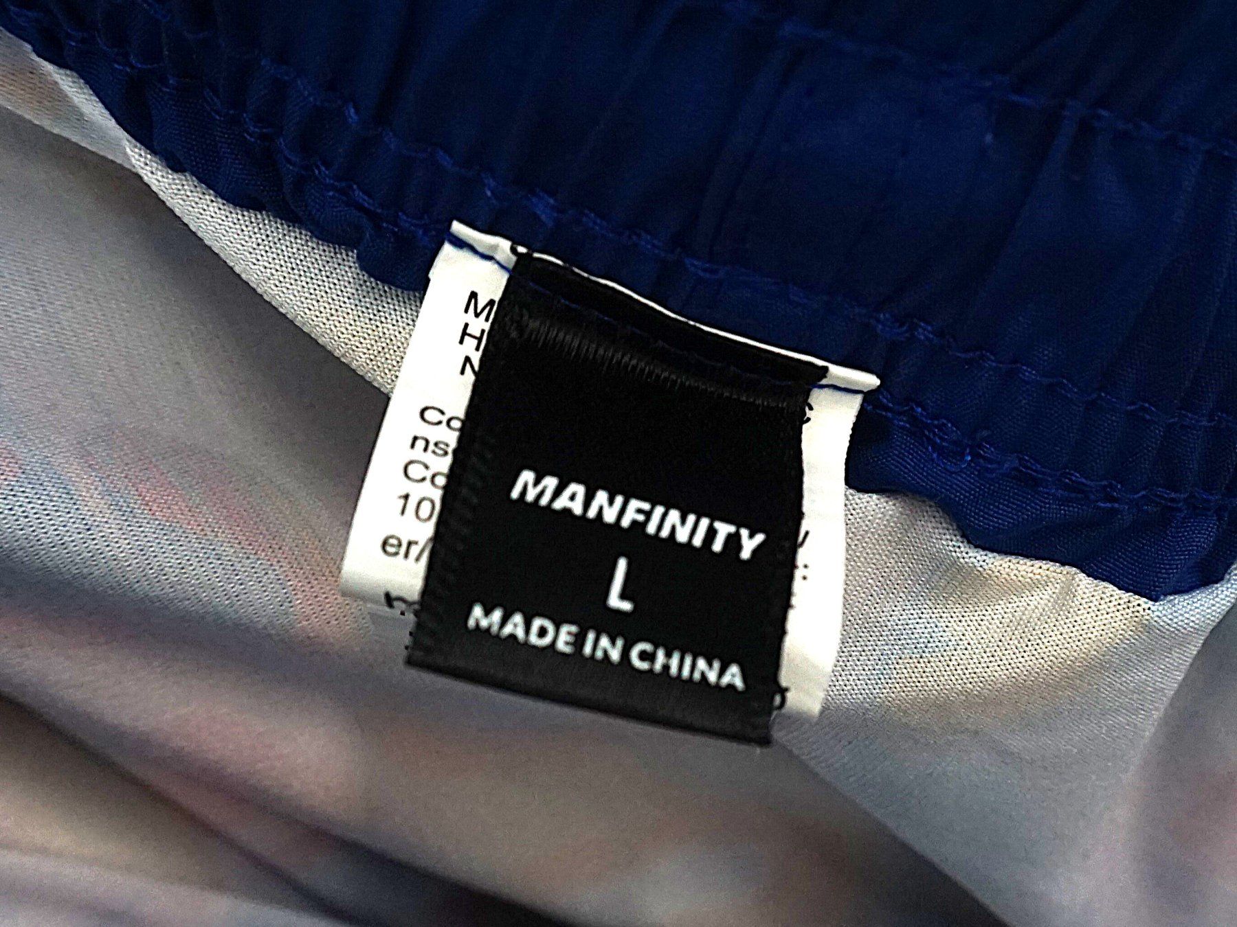 Shein Costumi da bagno: Manfinity Badehose blau Gr. L – Usato da Pratteln venduto da Restwert_Pratteln 8