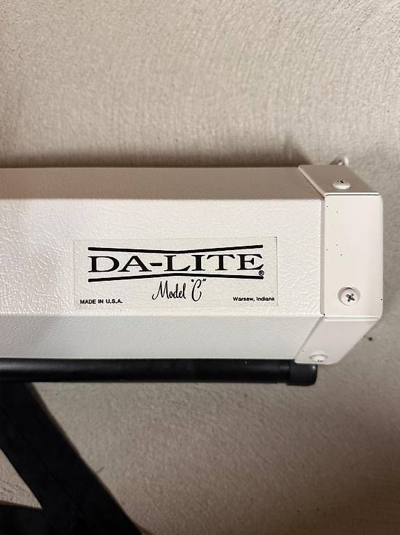 Autres accessoires: Leinwand DA-LITE Model C mit CSR – D'occasion à Reinach BL par Beutling 2