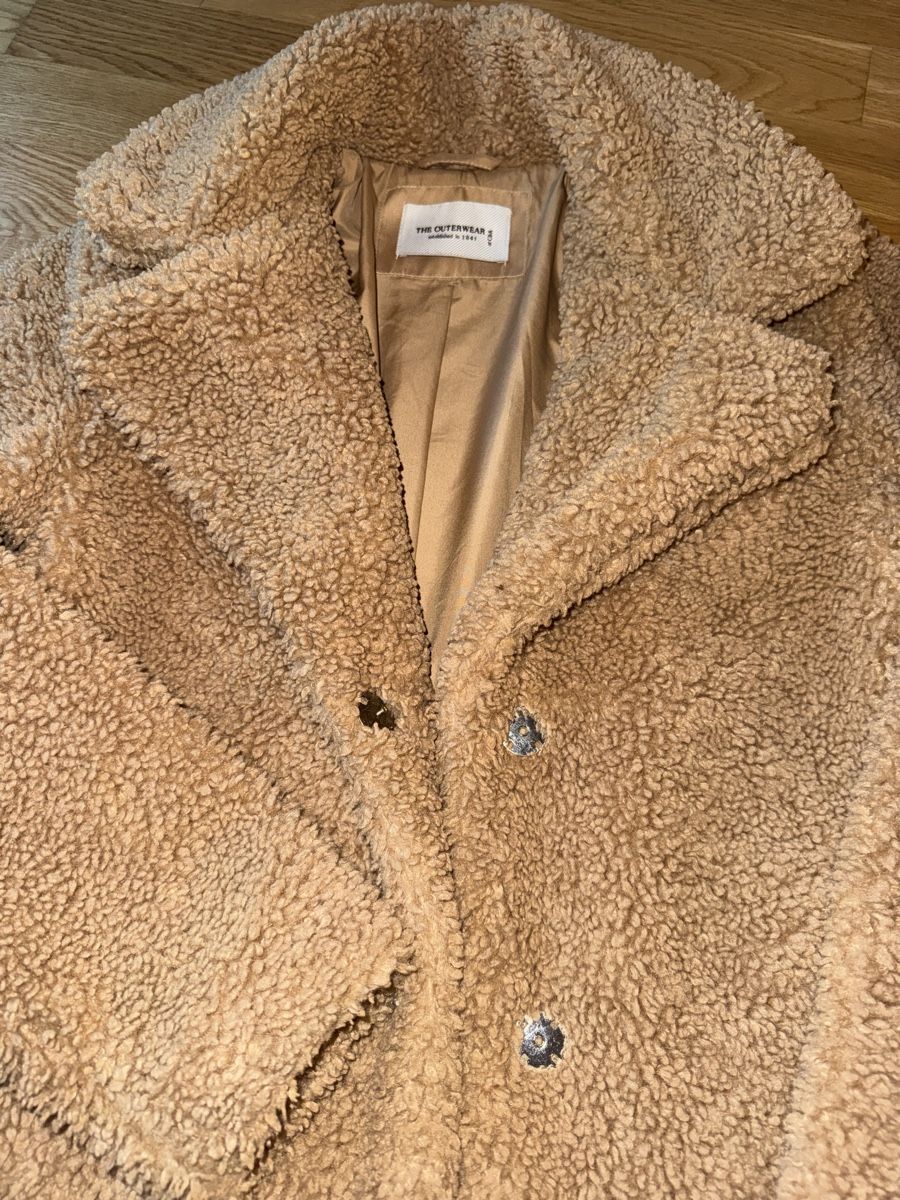 C&A Mäntel: Teddy Mantel C&A – Gebraucht aus Zürich von Koller.S 1