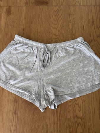 Kurze Pyjama Hose mit Palmenmuster Gr.36/38