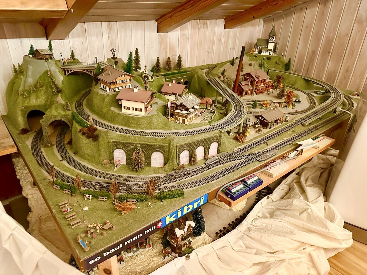 Märklin Modelleisenbahnen: Maquette train HO marklin – Gebraucht aus Ollon VD von behemiste51