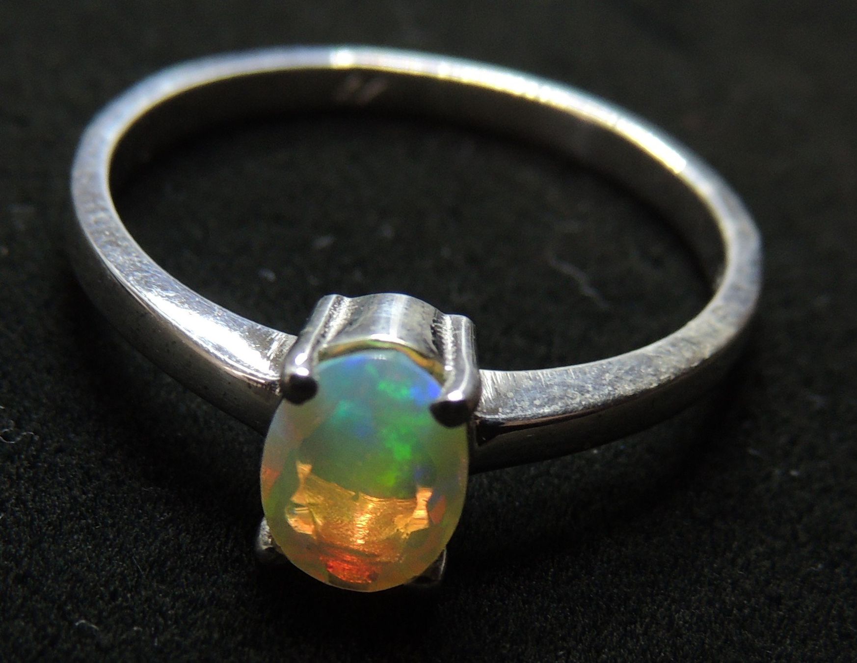 Anelli: Farbintensiver äthiopischer Opal Silber 925 Fingerring – Nuovo (secondo la descrizione) da Waldenburg venduto da schaller707 5