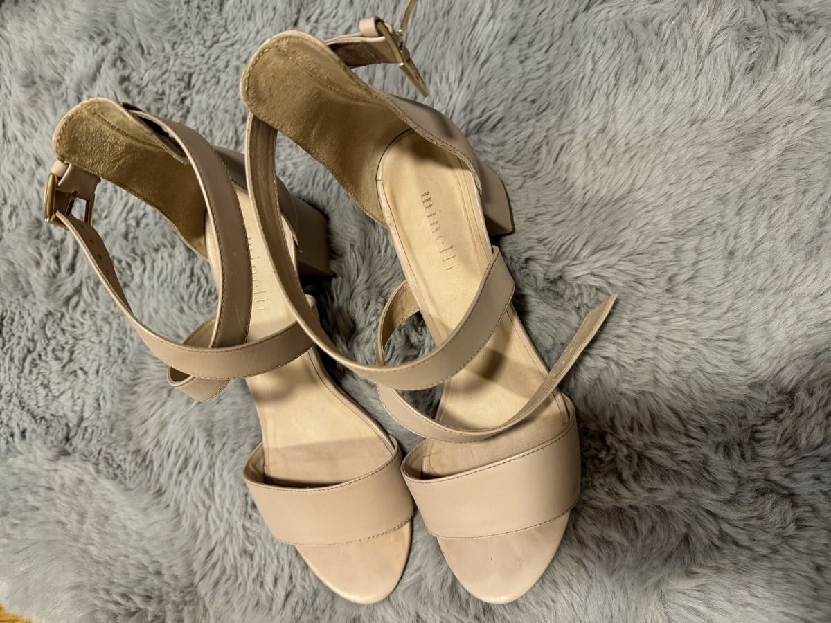 Scarpe da donna: Sandales – Nuovo (secondo la descrizione) da Choëx venduto da nad_x9m5 1