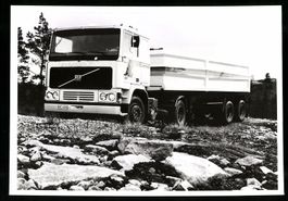 Fotografie Lastwagen Volvo, Sattelschlep