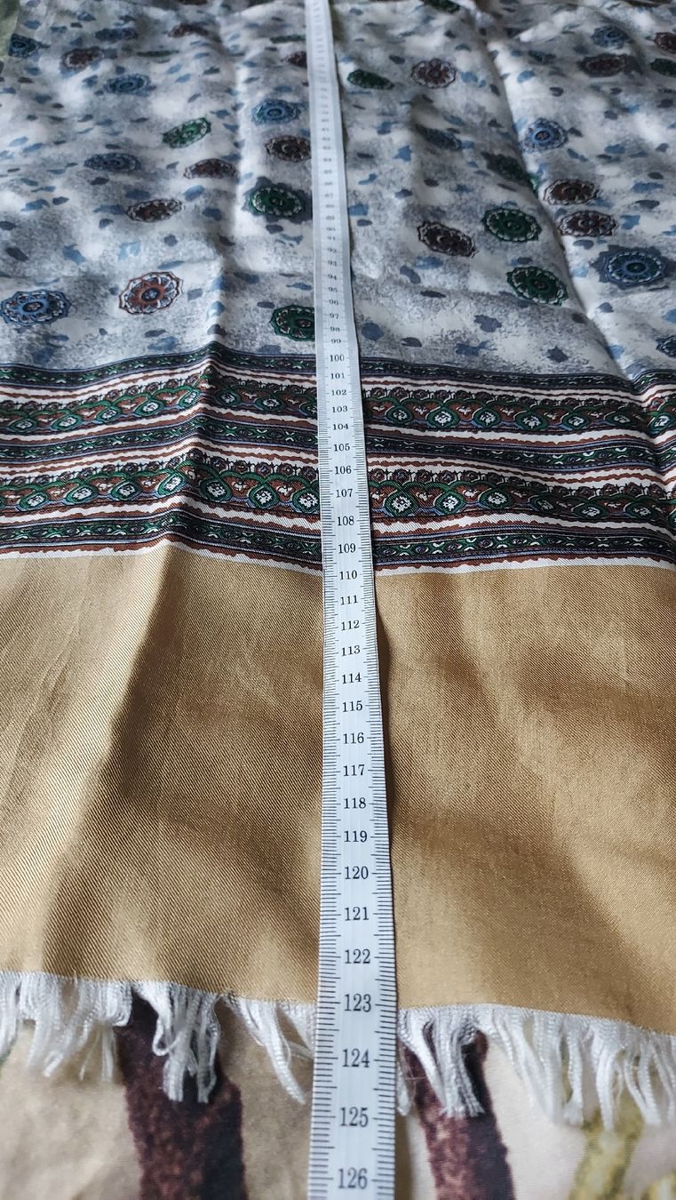 Foulard & Sciarpe: Seiden Schal – Nuovo (secondo la descrizione) da Winterthur venduto da ann_7lxx 2