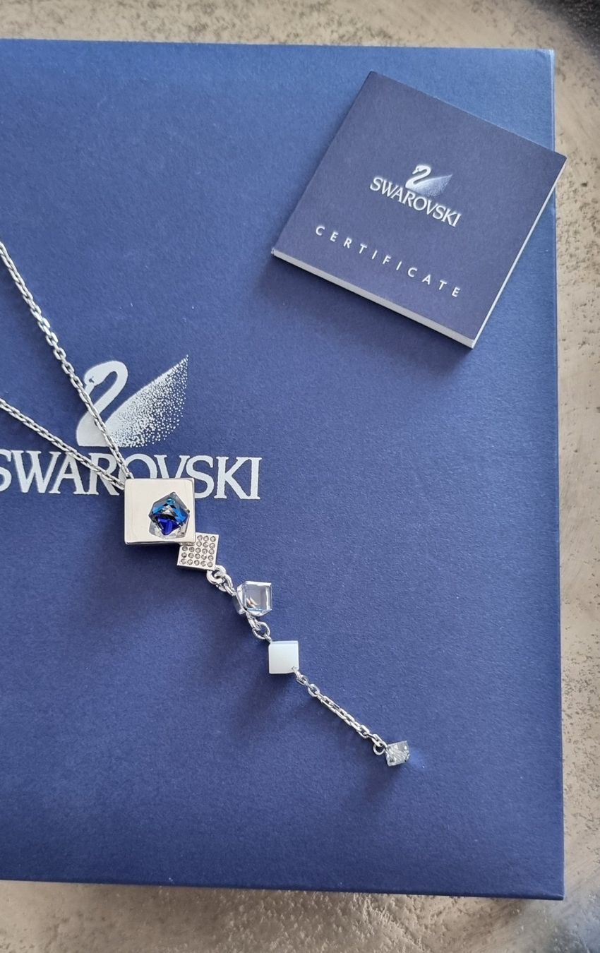 Ketten: ORIGINAL Swarovski Kette und Ohrringe – Neu und originalverpackt aus Frauenfeld von Bleeddragon 2