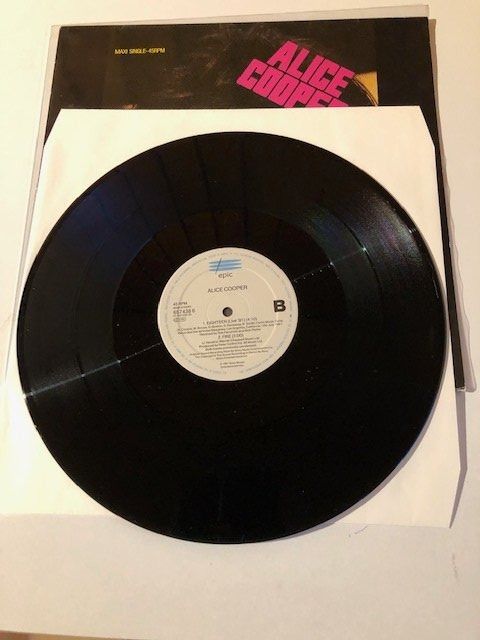 Schallplatten: Alice Cooper – Gebraucht aus Aarwangen von Jukebox3 5