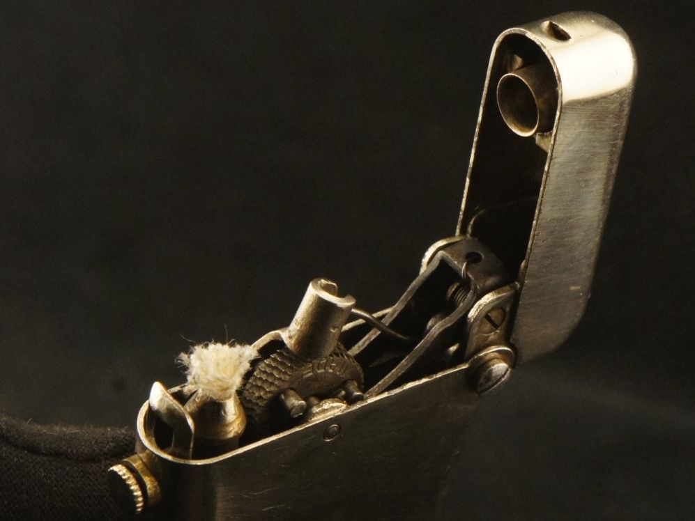Thorens Accendini: THORENS double claw Swiss AUTOMATIC Benzinfeuerzeug – Usato da Emmenbrücke venduto da Feuerzeugservice 6