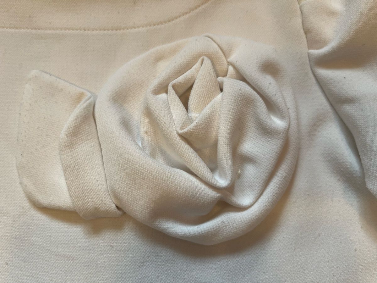Monnalisa Camicette, T-shirt & Top: 140cm Monnalisa white top, size 10J – Nuovo (secondo la descrizione) da Zürich venduto da Alex.Zurich 1
