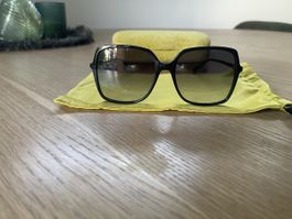 Sonnenbrille Gucci Damen schwarz mit Etui guter Zustand