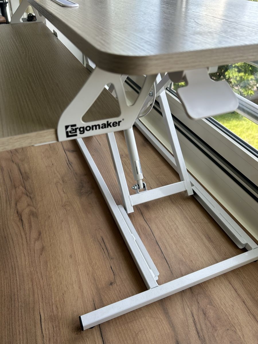 Conforama Scrivanie: Bürotisch mit Bildschirm-Aufsatz – Usato da Birsfelden venduto da Exclusivity 4