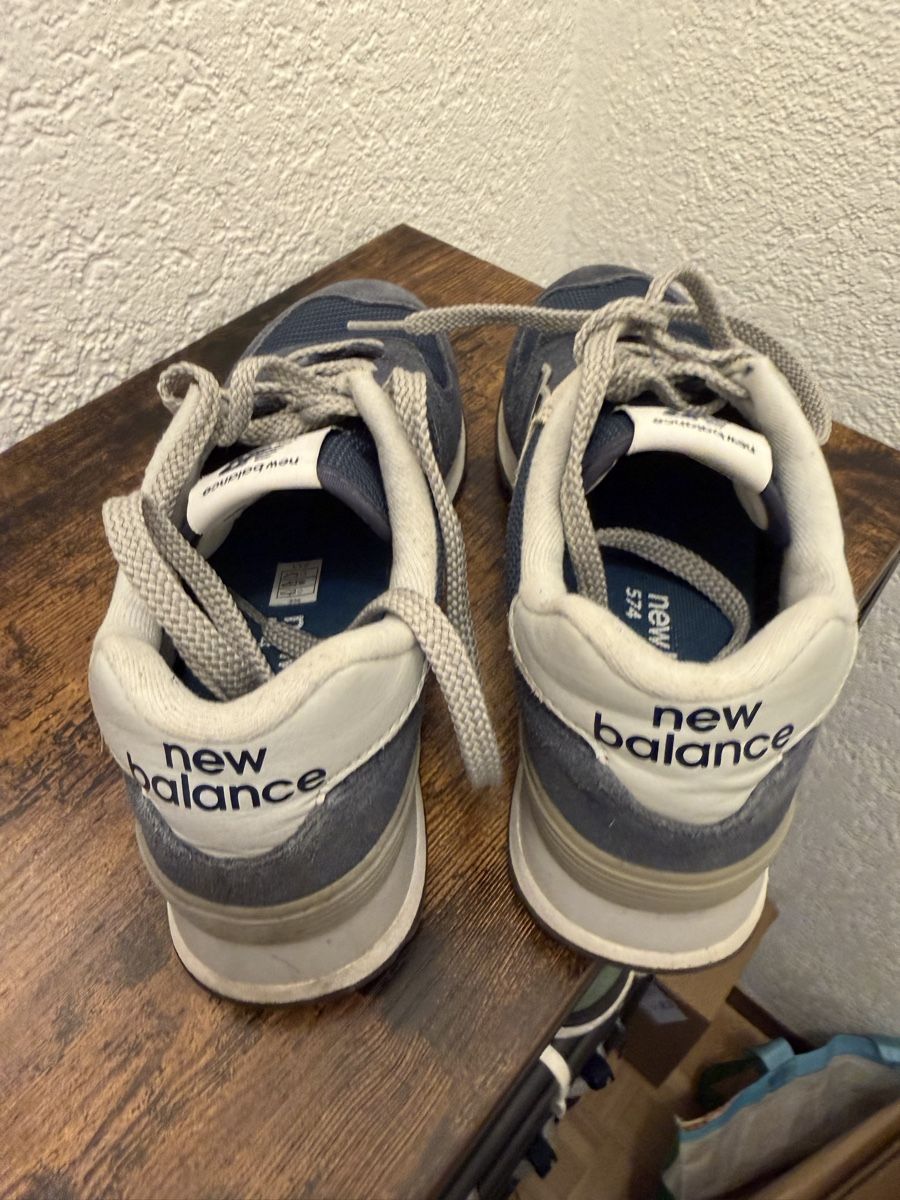 New Balance Scarpe da uomo: New Balance 574 – Usato da Suhr venduto da sr.96 1