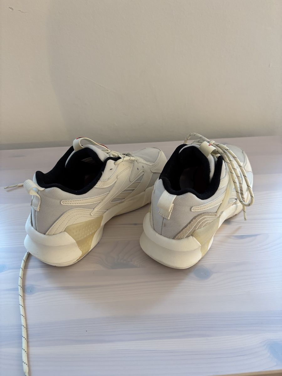 Reebok Chaussures femmes: Rebook Sneakers cream grösse 37 – Neuf (Voir description) à Schaffhausen par Nxle 2